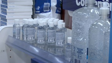 Farmácias passam a fornecer máscaras, luvas e álcool em gel para seus funcionários 