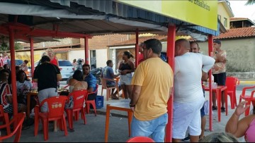 Governo de Pernambuco anuncia medidas mais rigorosas no estado para conter aglomerações