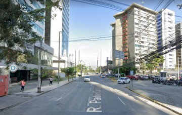Obra da Compesa altera trânsito no bairro de Boa Viagem