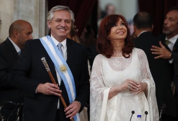 O Presidente da Argentina, Alberto Fernández, disse que o país deve continuar priorizando o Mercosul e que quer fortalecer a relação com o Brasil