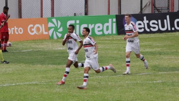 Santa Cruz estreia com vitória por 3 x 1 na Copa São Paulo 
