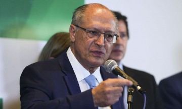 Geraldo Alckmin cumpre agenda em Pernambuco