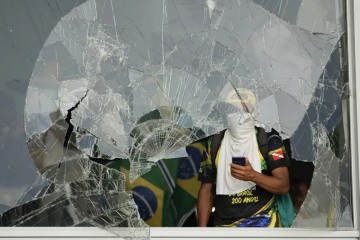  Governo de Pernambuco envia policiais militares para reforçar segurança em Brasília