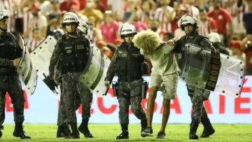 Ministério dos Esportes emitiu nota repudiando confusão no estádio durante final entre Náutico e Sport
