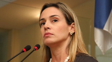 Isabella de Roldão assume prefeitura do Recife durante recesso de sete dias de João Campos