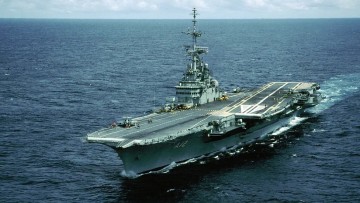 Prejuízos: AGU pede R$ 322 milhões as empresas do porta-aviões afundado pela Marinha 