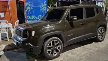 Motorista compra carro levado de locadora por R$ 6 mil e é detido pela PRF no Recife