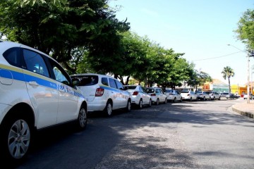 Recadastramento de motoristas de táxi começa em Olinda