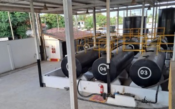 Polícia investiga postos de gasolina que vendiam diesel impróprio retirado de porões de navios