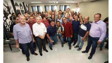 16 vereadores de Caruaru se filiaram ao PSDB