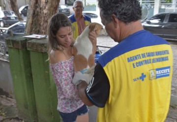 Campanha de Vacinação Antirrábica Animal deve iniciar neste sábado (24), no Recife