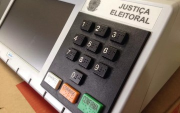 Justiça Eleitoral bate recorde de atendimentos para regularização do título eleitoral 