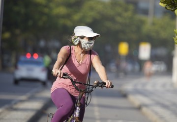  Infração para quem desrespeitar ciclistas no trânsito chega perto dos R$ 300