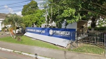 Pernambuco homologa resultado de concurso da Educação; convocação de aprovados segue indefinida