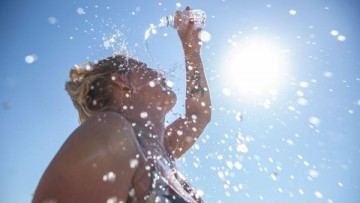 Ministério da Saúde emite recomendações para o alto risco de insolação devido ao calor extremo no país