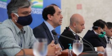 Governo propõe ajuda de R$ 77,4 bilhões a estados e municípios