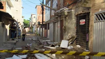 Defesa Civil interdita seis imóveis após morte de homem atingido por laje