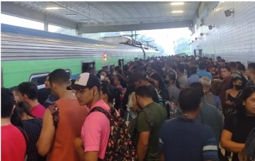 Mais uma vez, Metrô do Recife apresenta falhas e causa transtornos aos usuários
