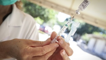 Polícia Federal investiga sumiço da vacina AstraZeneca, em Brejo da Madre de Deus