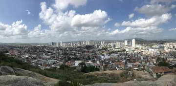 Geração de empregos em Caruaru supera expectativas em 2023