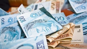 Governo publica MP e define aumento do salário mínimo para R$ 1.100