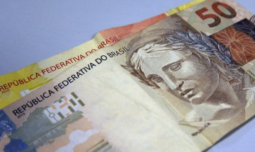 Caixa dá início a pagamento do Auxílio Brasil