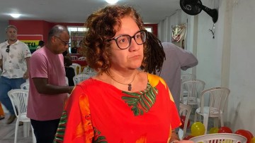 Claudia Ribeiro é oficializada pelo PSTU, como candidata ao governo de Pernambuco