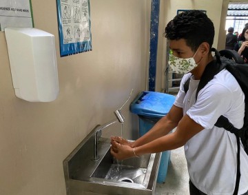 Escolas apresentam sérios problemas de água, esgoto e ventilação, aponta Sintepe
