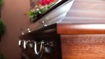Com aumento de demanda as funerárias encontram dificuldades para enterrar corpos