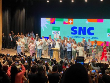 Marco regulatório do Sistema Nacional de Cultura é sancionado por Lula no Recife