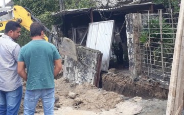 Homem morre após desabamento de muro na Várzea; vítima era funcionário da Prefeitura do Recife