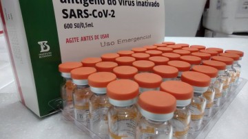 Ministério da Saúde começa distribuir, 2 milhões de doses de vacinas contra covid-19