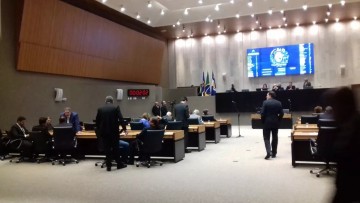 Assembleia Legislativa de Pernambuco aprova aumento salarial para servidores do Ministério Público e do Tribunal de Contas