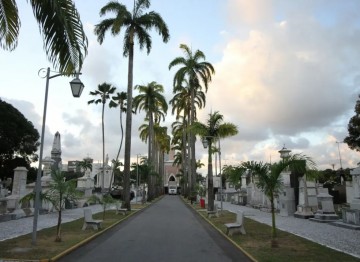  Prefeitura do Recife prepara cemitérios para o Dia de Finados 