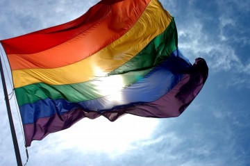 Lei estadual prevê levantamento de casos de violência contra população LGBTI