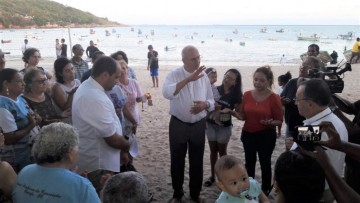 Arquidiocese de Olinda e Recife recebe doações de materiais para limpeza das praias