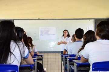 Governo de Pernambuco anuncia expansão da rede de escolas em tempo integral 