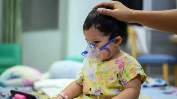Pfizer vai pedir aprovação de nova vacina que pode proteger bebês e idosos contra a bronquiolite