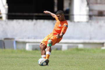 Santa Cruz estreia contra o Ypiranga na Copa Pernambuco