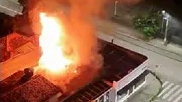 Incêndio atinge uma loja de roupas no bairro do Prado