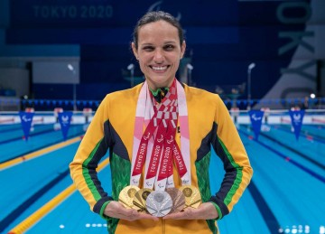 Nadadora pernambucana ganha 5 medalhas nas Paralimpíadas de Tóquio