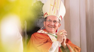 Dom Dino celebra 30 anos de episcopado com missa em ação de graças nesta terça-feira