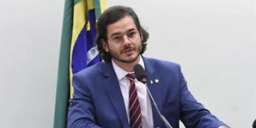 Para Túlio Gadelha  projeto que altera as regras eleitorais será sancionado pelo presidente 