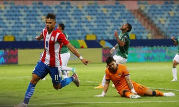 Com dois de Angel Romero, Paraguai estreia na Copa América com vitória