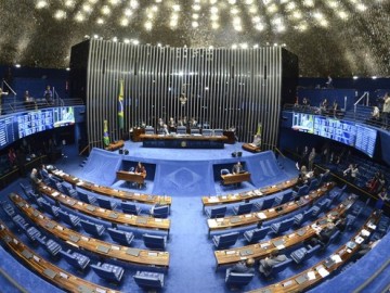 PEC paralela diverge opiniões de políticos em Pernambuco 