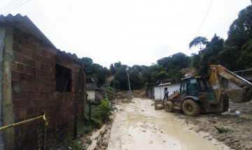 Número de mortos por chuvas em Pernambuco sobe para 122