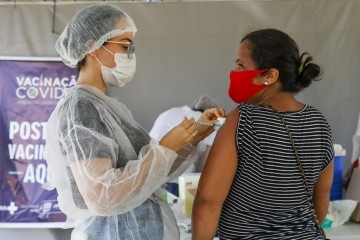 Jaboatão anuncia pré-cadastro de adolescentes e lactantes com comorbidades para vacinação contra a covid-19  