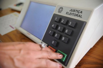 João, 29%; Marília, 22%; Mendonça, 18% e Delegada Patrícia, 15% acirram disputa para o Recife