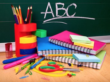 Volta às aulas: pais e responsáveis devem estar atentos aos produtos solicitados na lista de material escolar