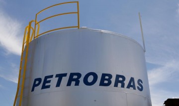 Uso médio de refinarias da Petrobras se aproxima de 90%